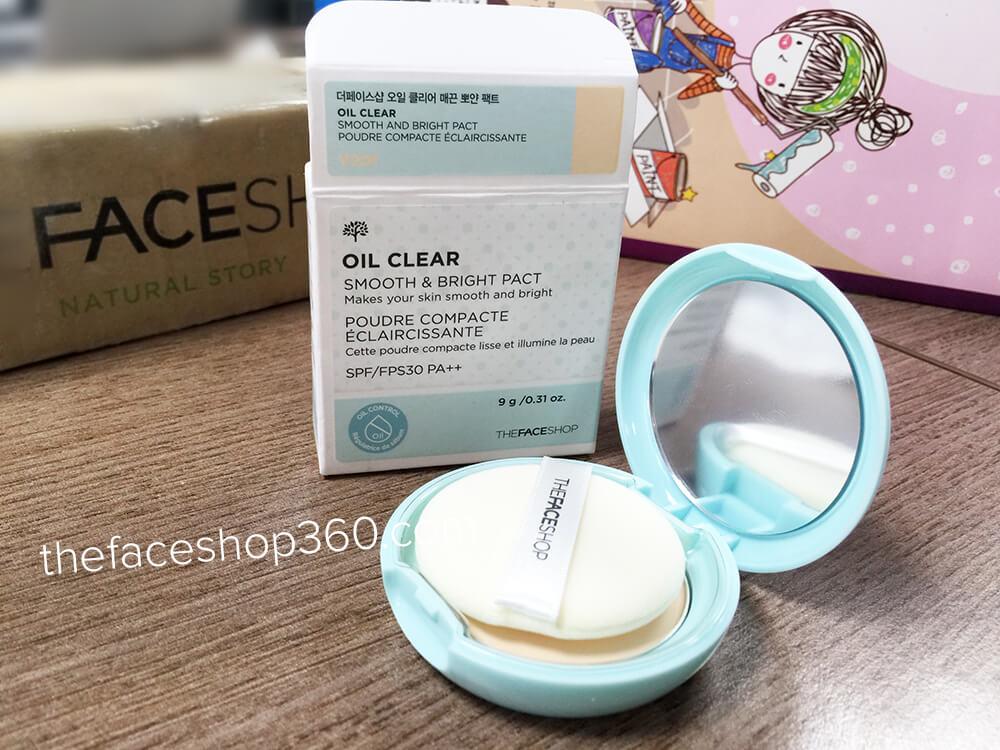Phấn phủ kiềm dầu Oil Clear Smooth & Bright Pact TheFaceShop