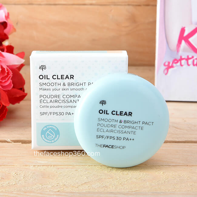 Phấn phủ kiềm dầu Oil Clear Smooth & Bright Pact TheFaceShop