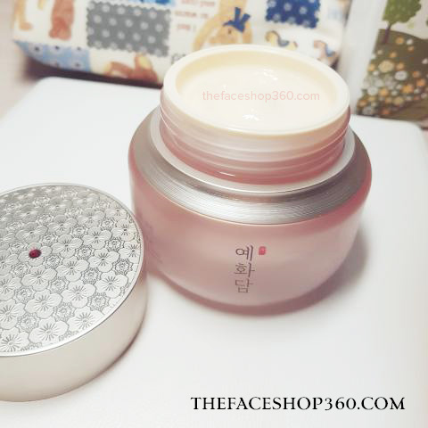 Thực tế Kem Dưỡng Sáng Mịn Da Yehwadam Revitalizing Cream TheFaceShop